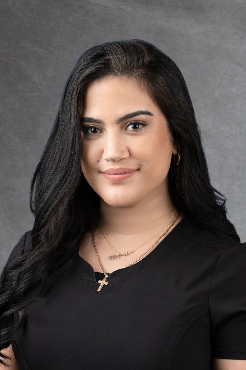 Neylis, Purchasing Coordinator/Dental Assistant at Lee Dental Care